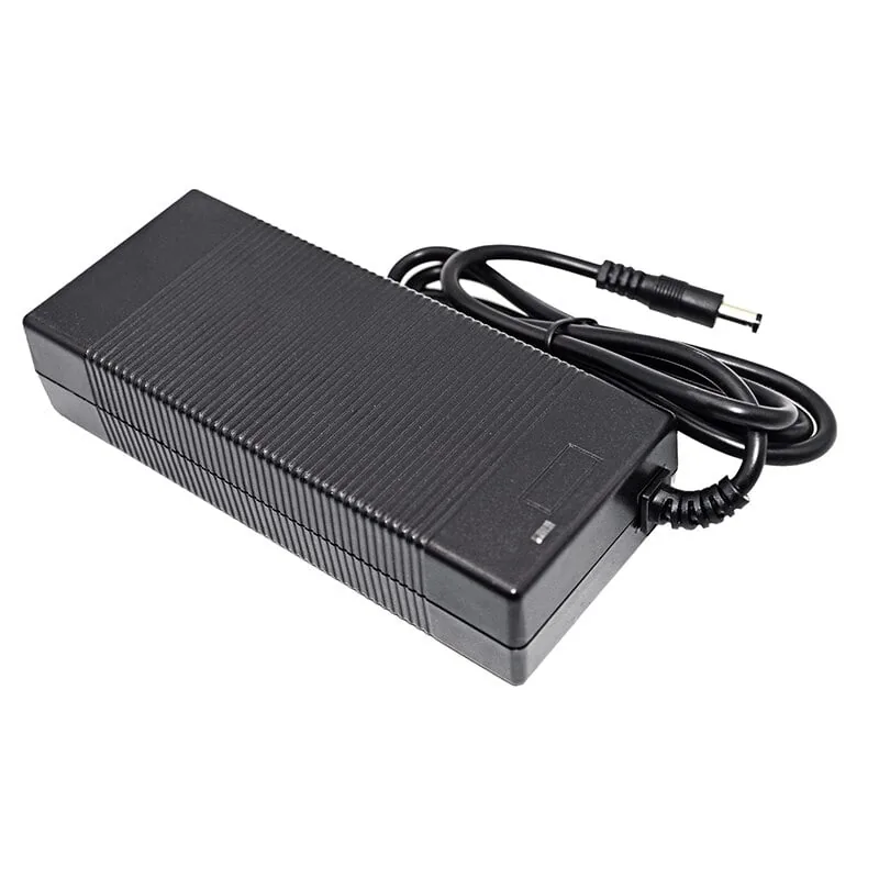HIZLI ŞARJ ALETİ 48 VOLT 3 AMPER